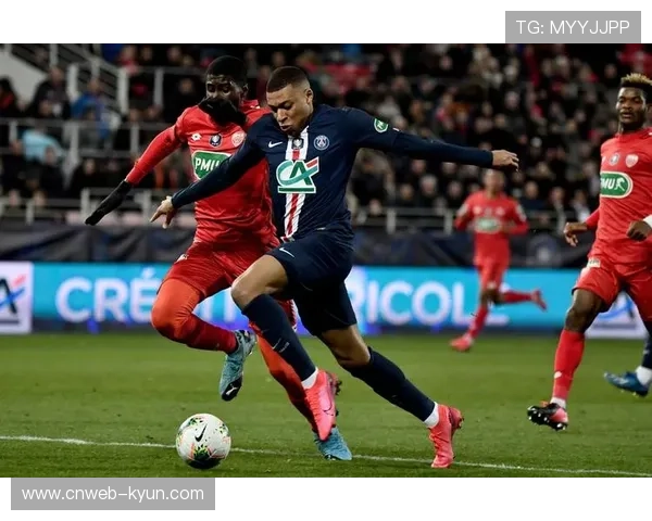 法甲联盟设定Ligue 1+新赛季收入目标1.51亿欧元